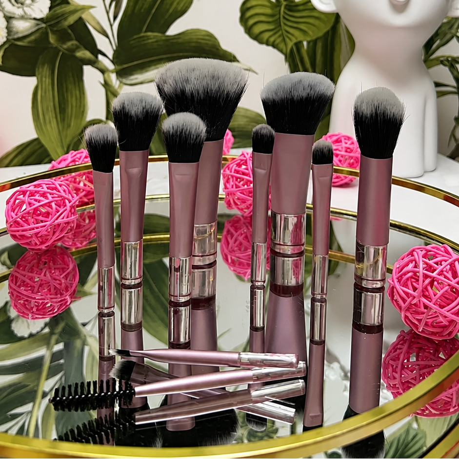 Mini Set de Pinceaux Maquillage – Format Voyage, Précision & Élégance