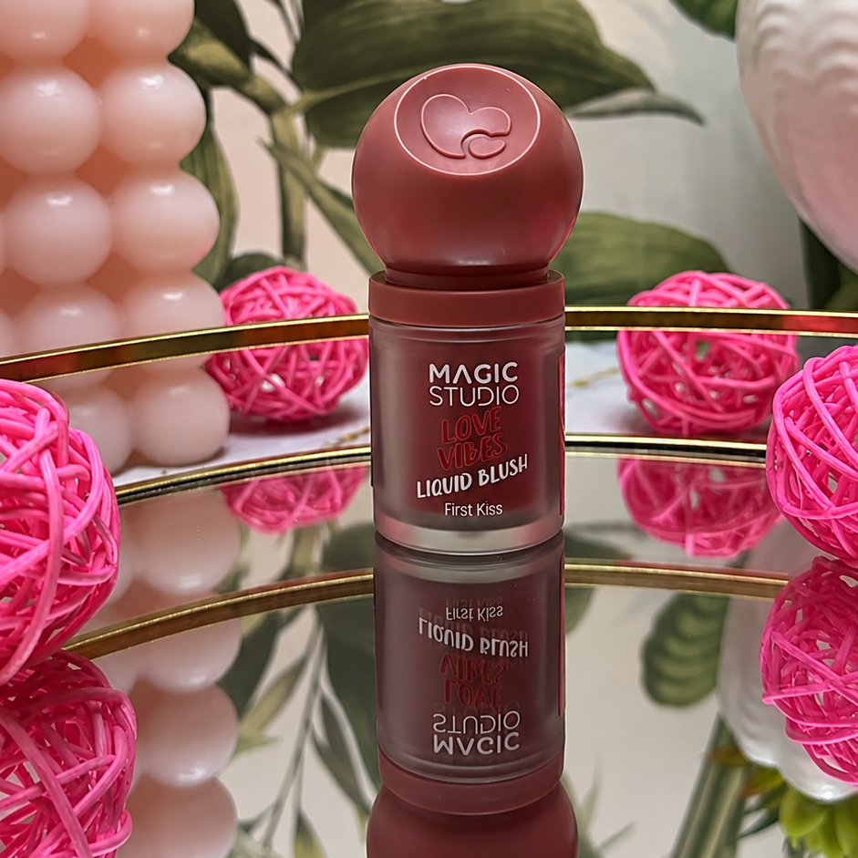 Blush Liquide Love Vibes -Magic  Studio