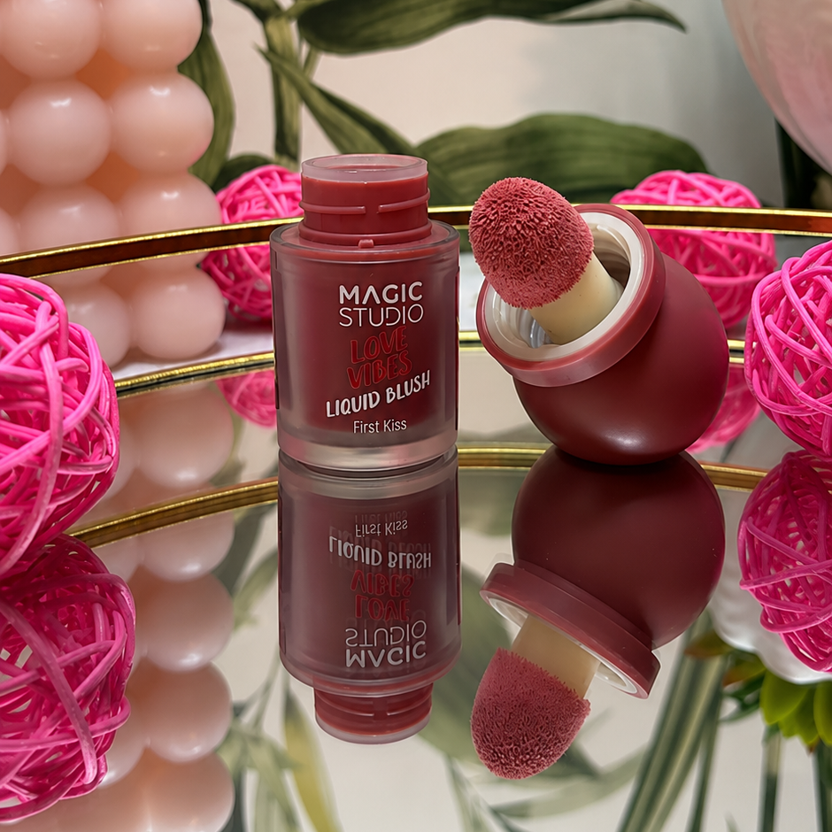 Blush Liquide Love Vibes -Magic  Studio