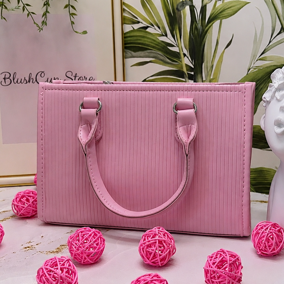 La Rose Cachée